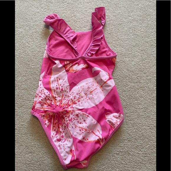 💰 One piece swimsuit - Picture 2 of 4